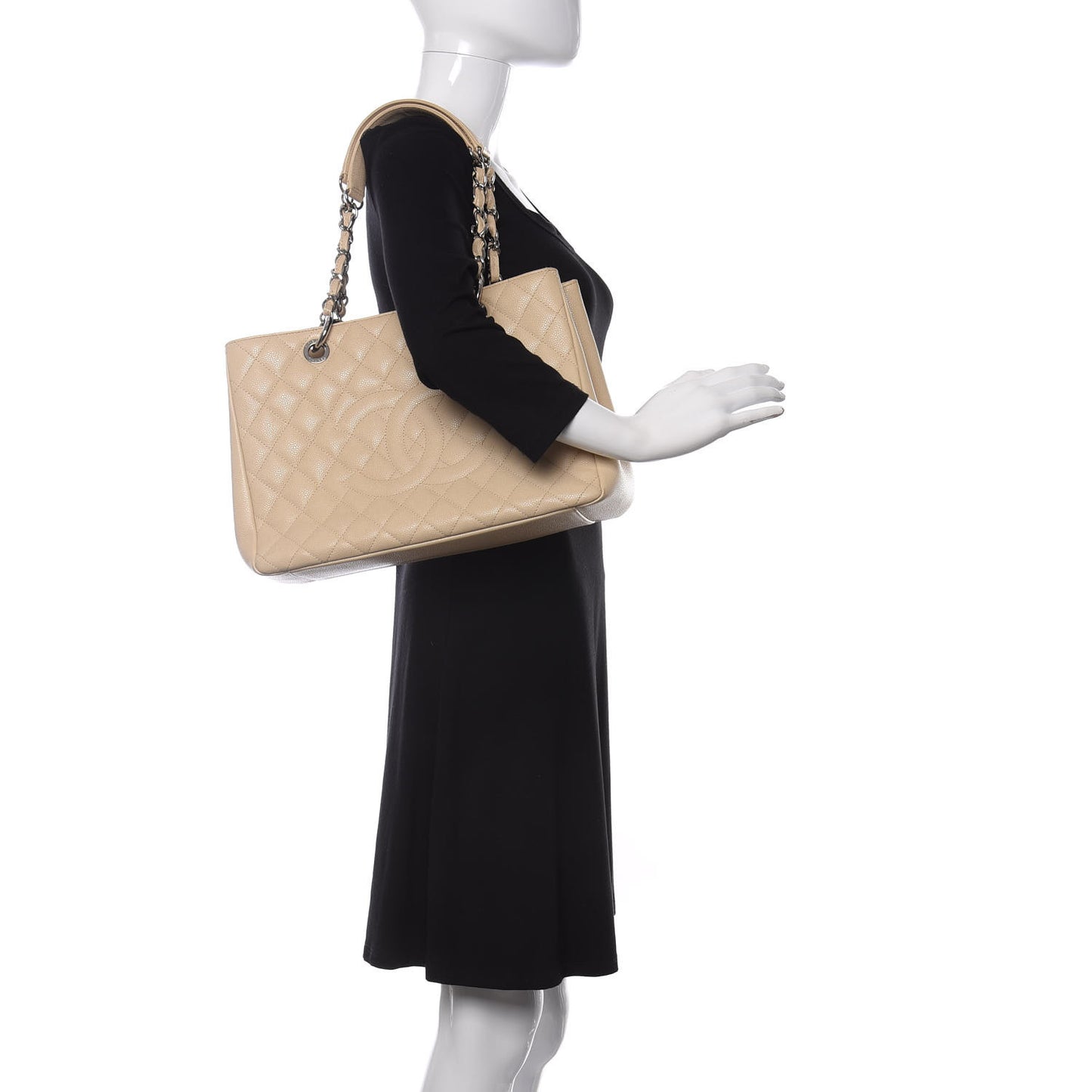 Caviar Quilted Grand Shopping Tote GST Beige Clair
