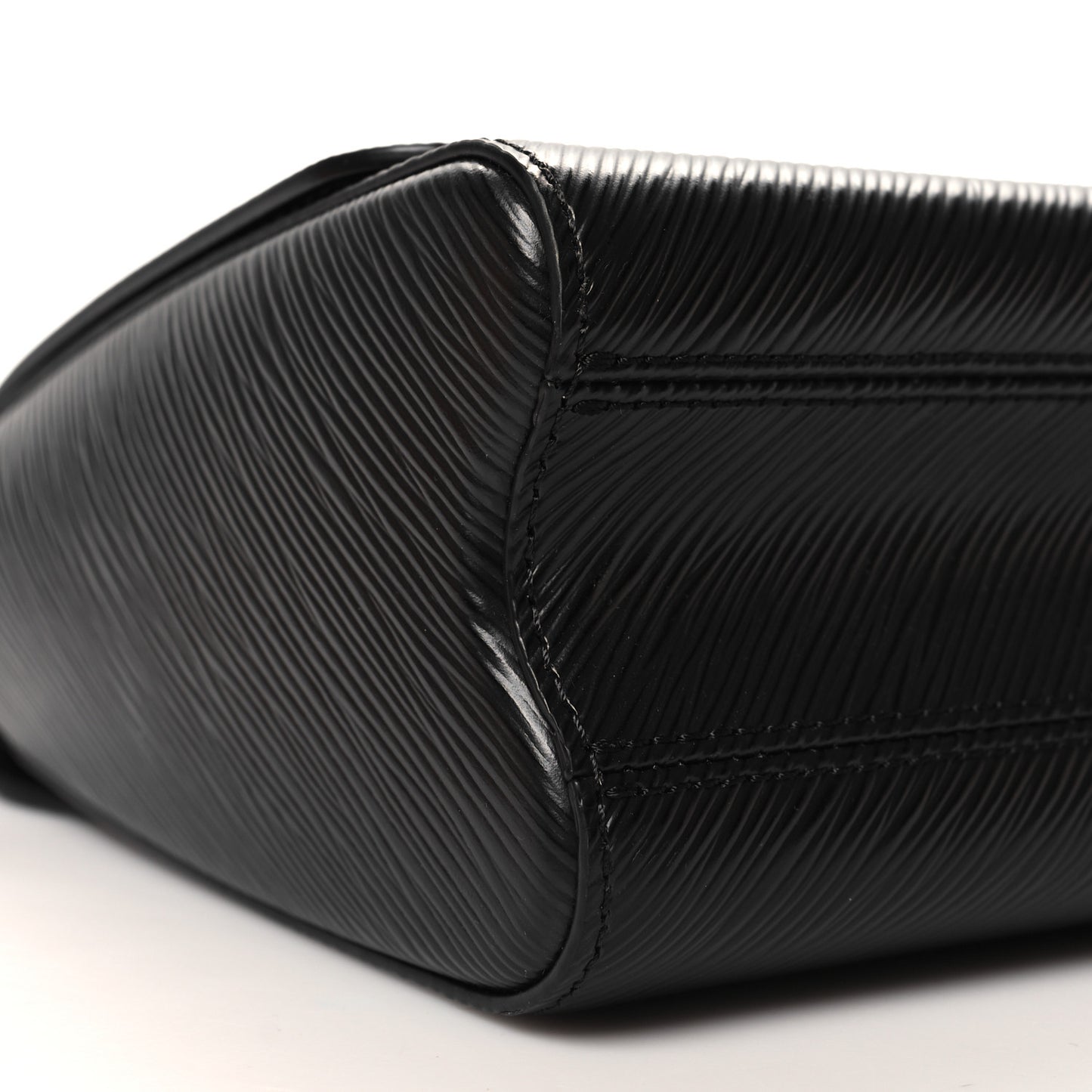Epi Twist Shoulder Bag MM Black