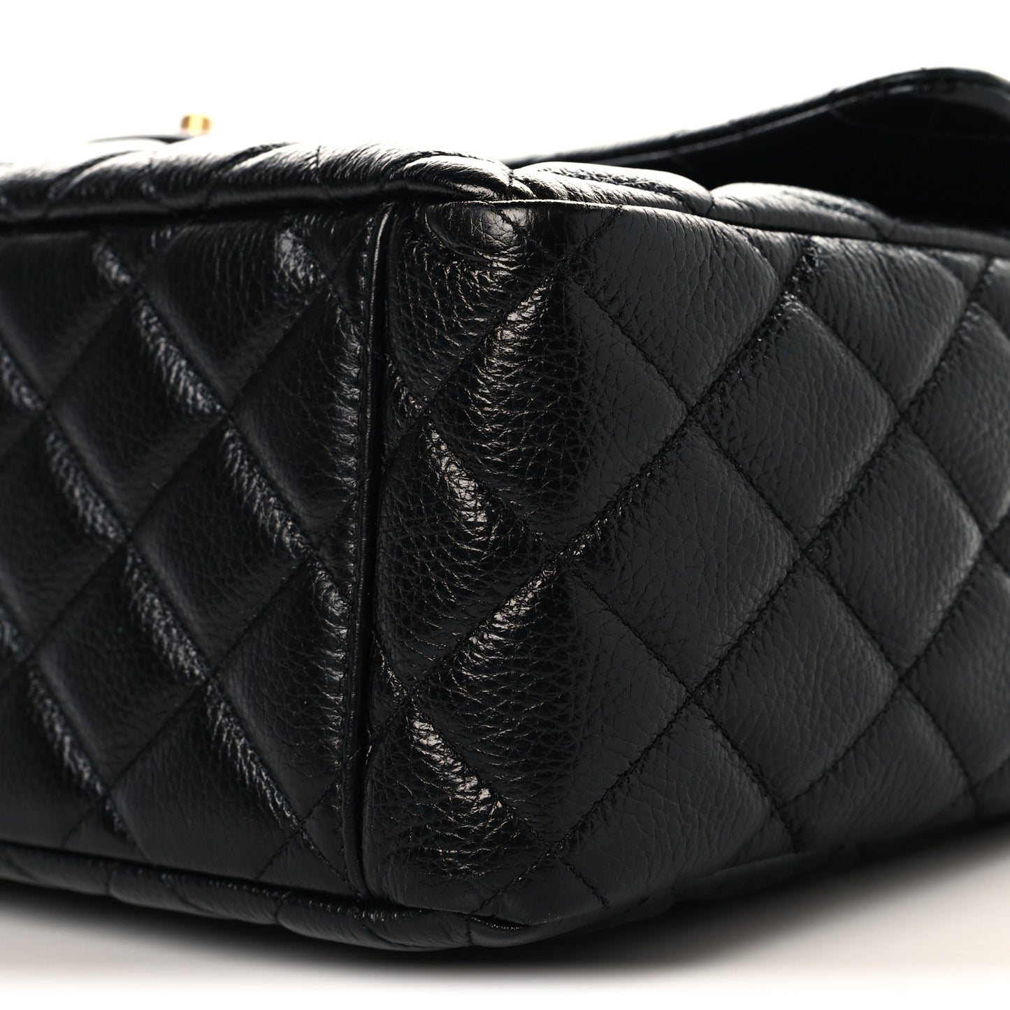 Caviar Quilted XXL Travel Flap Bag Black