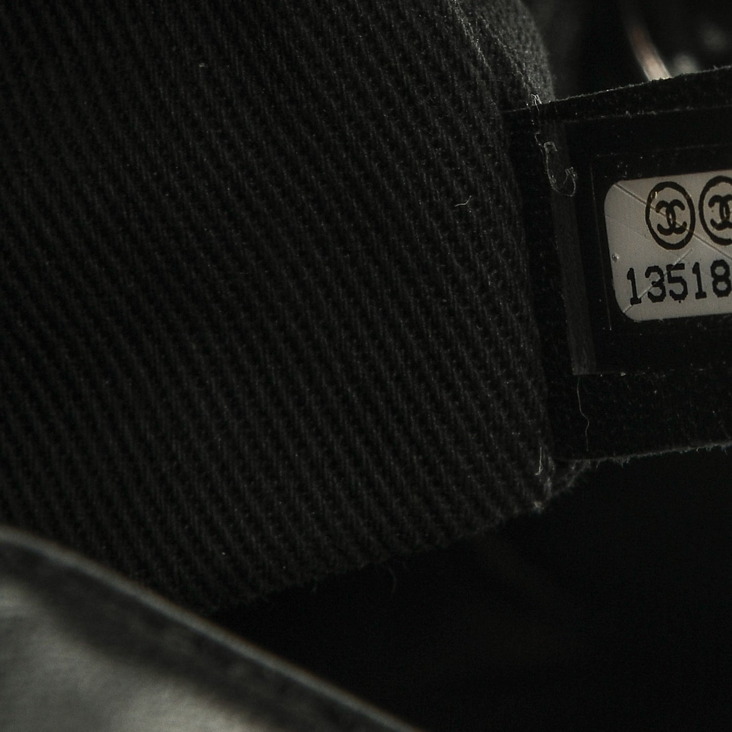 Vinyl Accordion Tote Black