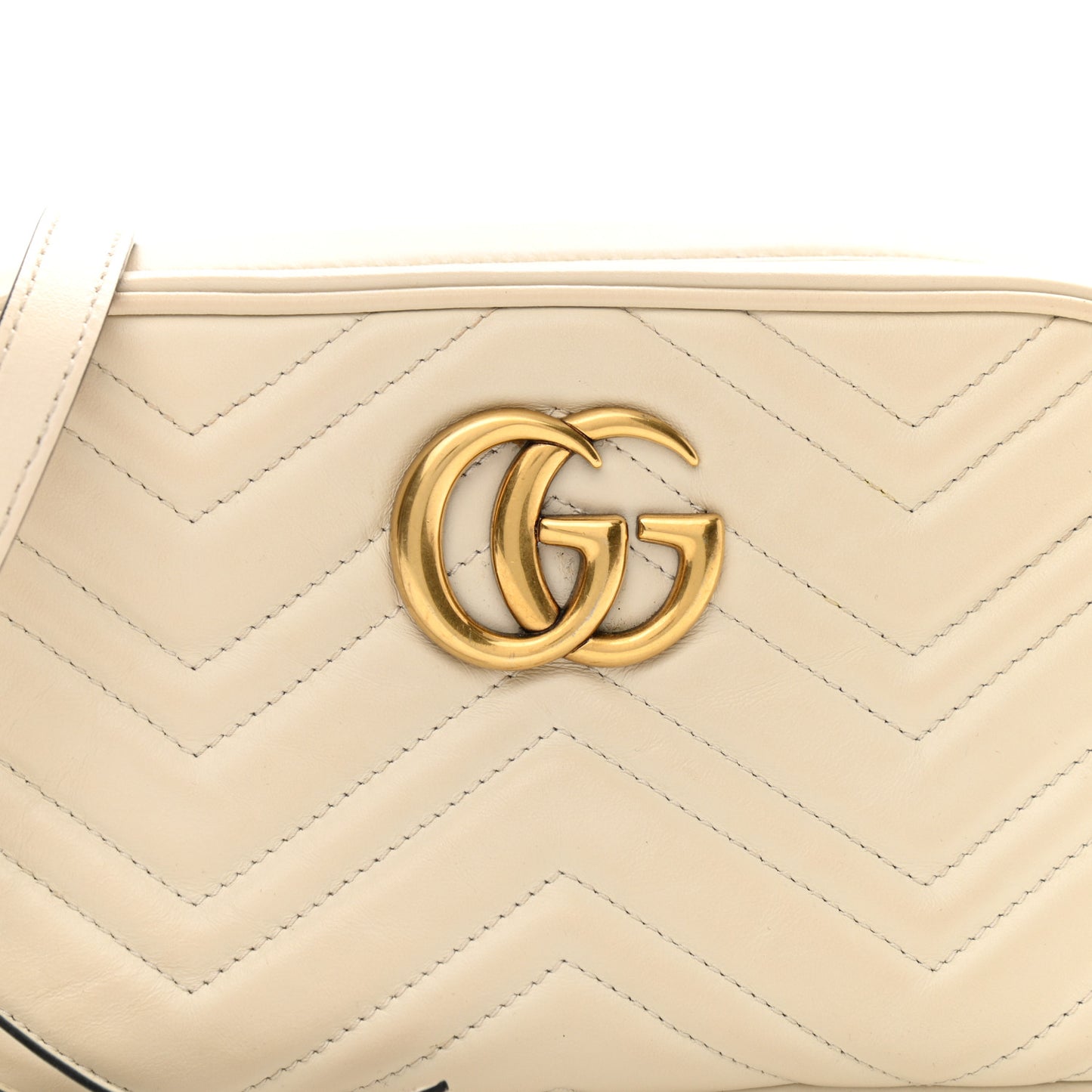 Calfskin Matelasse Small GG Marmont Chain Shoulder Bag White