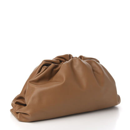 Bottega Veneta Smooth Butter Calf The Pouch Oversized Clutch Cammello 2 of 8