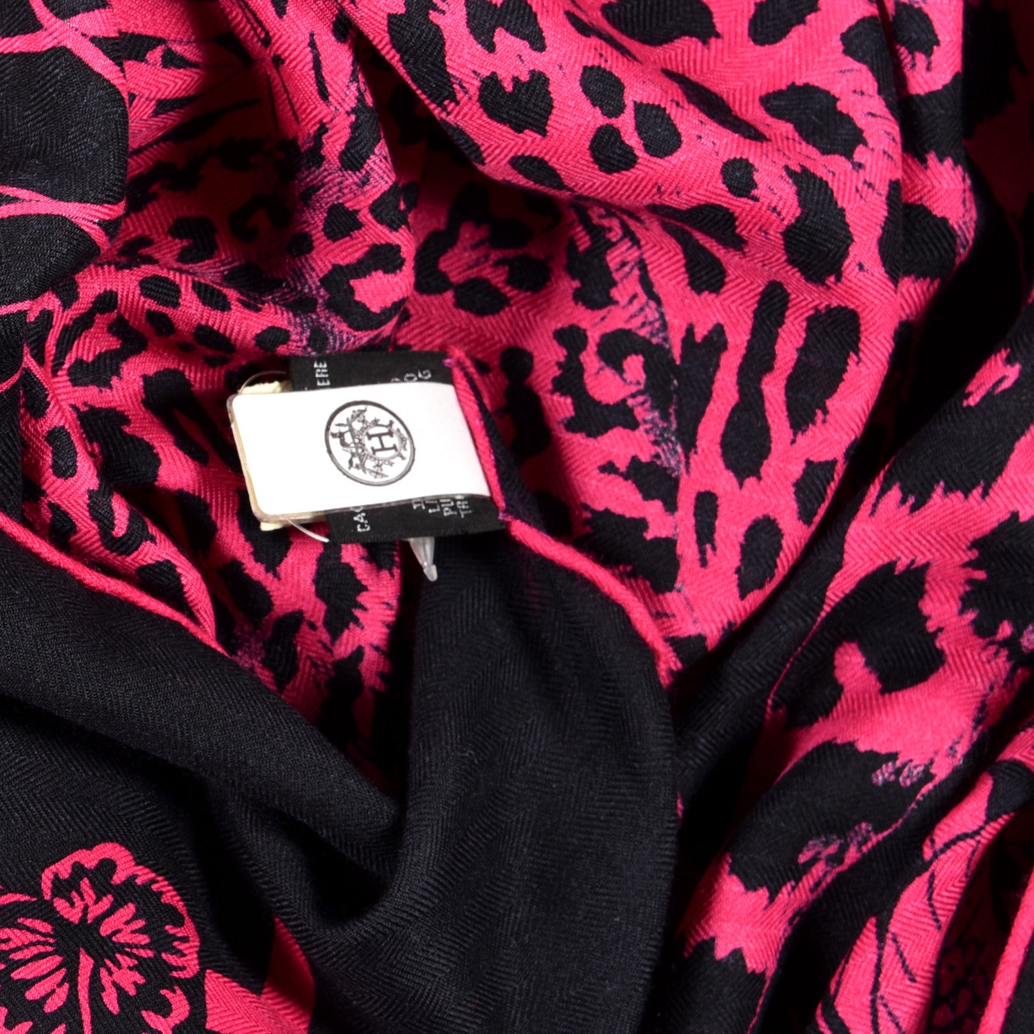 Hermes Cashmere Silk Jungle Love Tattoo Shawl 140 Bleu Noir Rose Vif 5 of 5