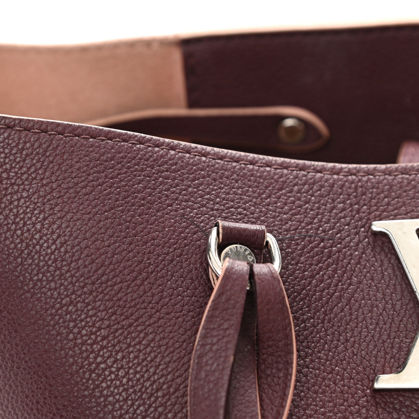 Calfskin Lockme Bucket Prune