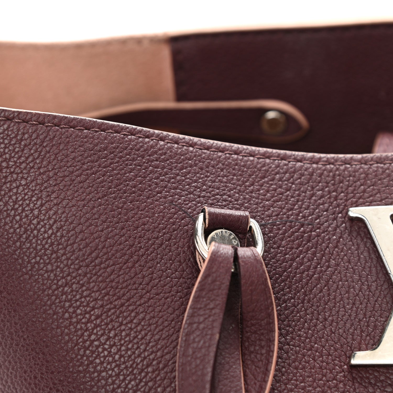 Louis Vuitton Calfskin Lockme Bucket Prune 16 of 16