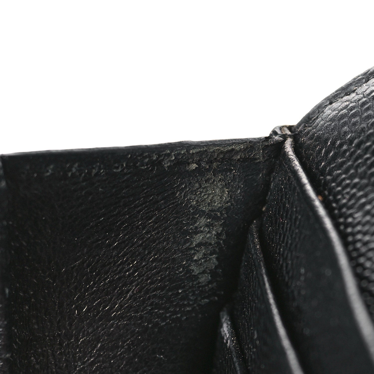 Saint Laurent Grain De Poudre Matelasse Chevron Monogram Flap Wallet Black 9 of 10