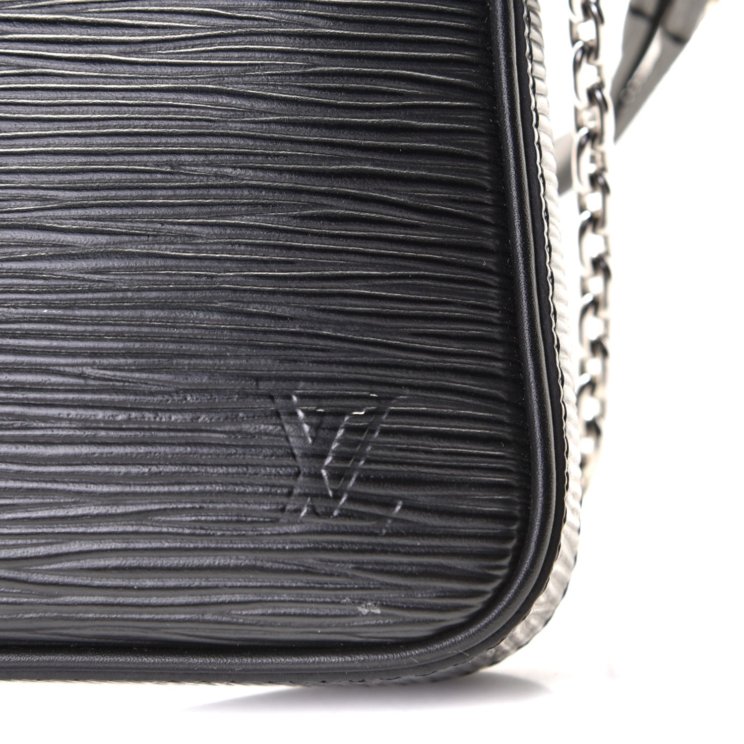 Louis Vuitton Epi Easy Pouch On Strap Black 5 of 5