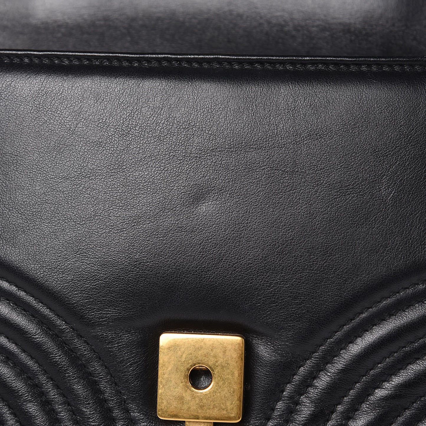 Calfskin Matelasse Mini GG Marmont Top Handle Shoulder Bag Black