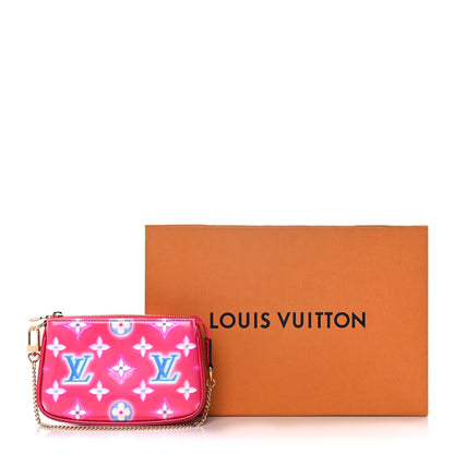 Louis Vuitton Vernis Valentine Mini Pochette Accessories Fuchsia Neon 10 of 10