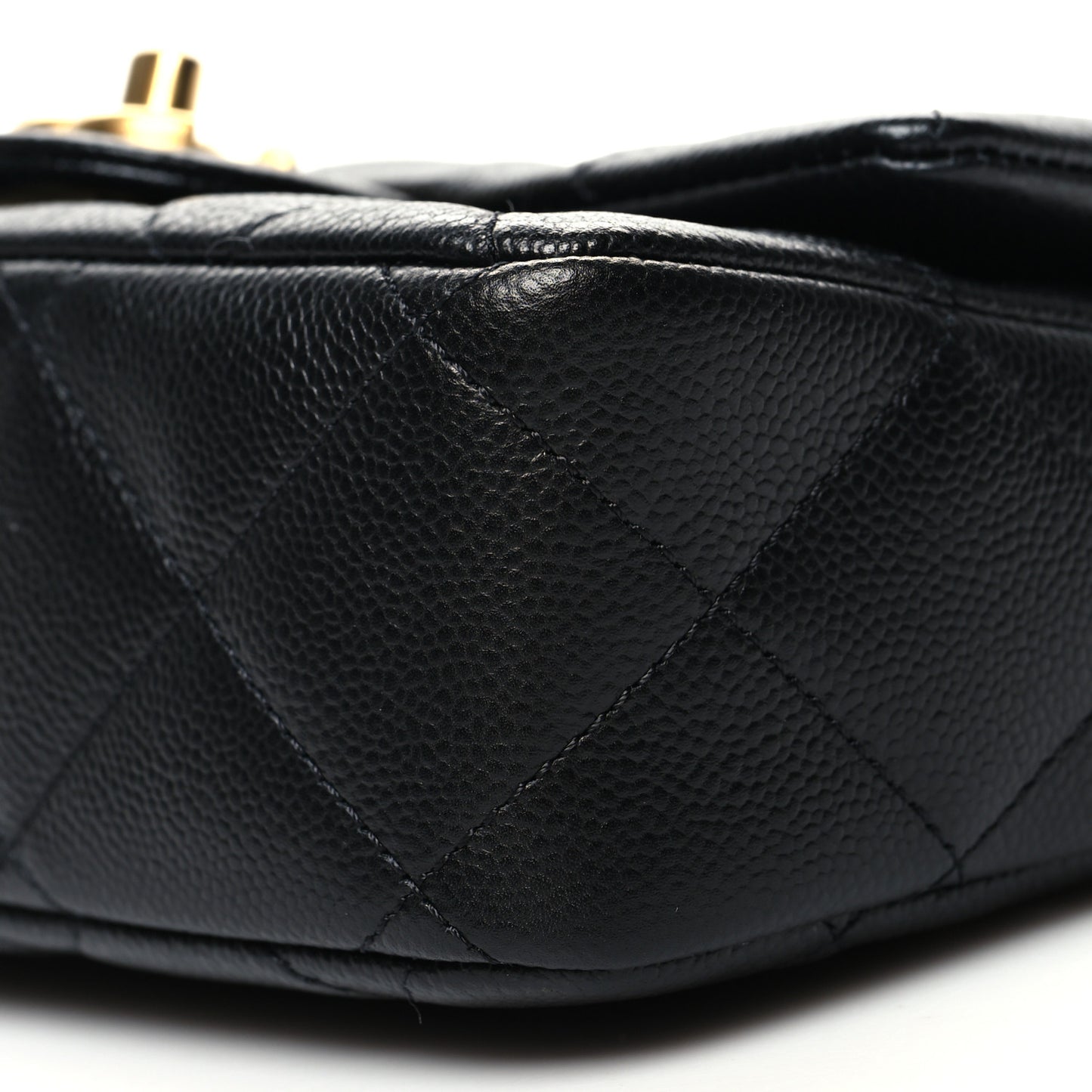 Caviar Quilted Mini Sweetheart Flap Black