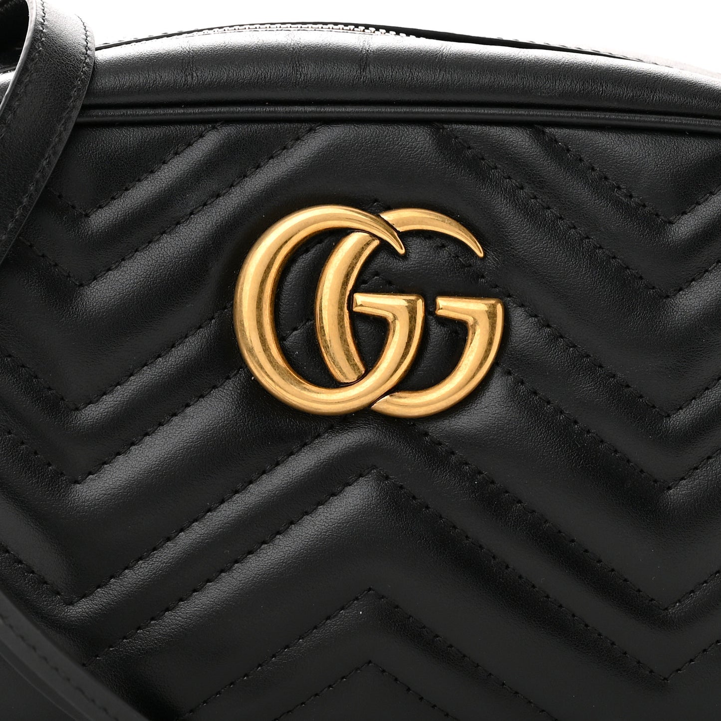 Calfskin Matelasse Small GG Marmont Chain Shoulder Bag Black