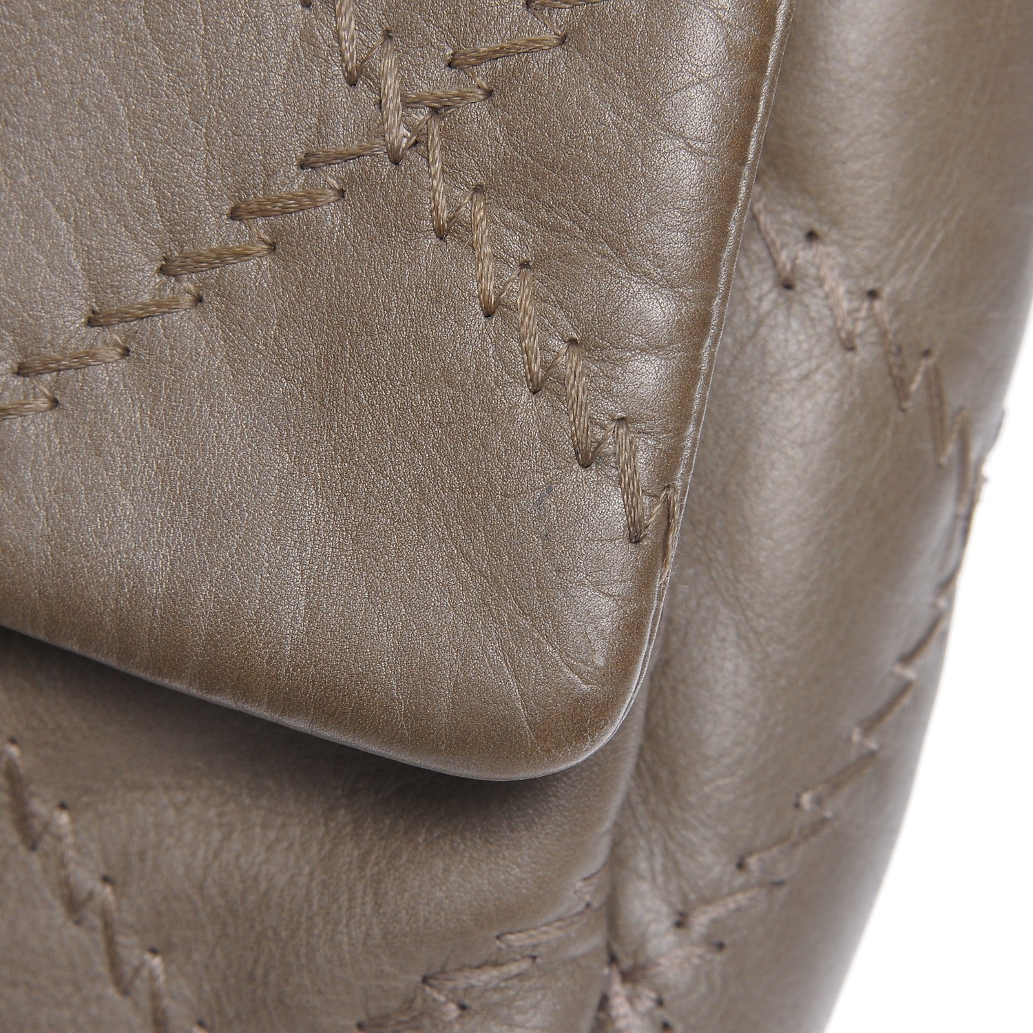 Chanel Calfskin Ultimate Stitch Flap Gold 5 of 12