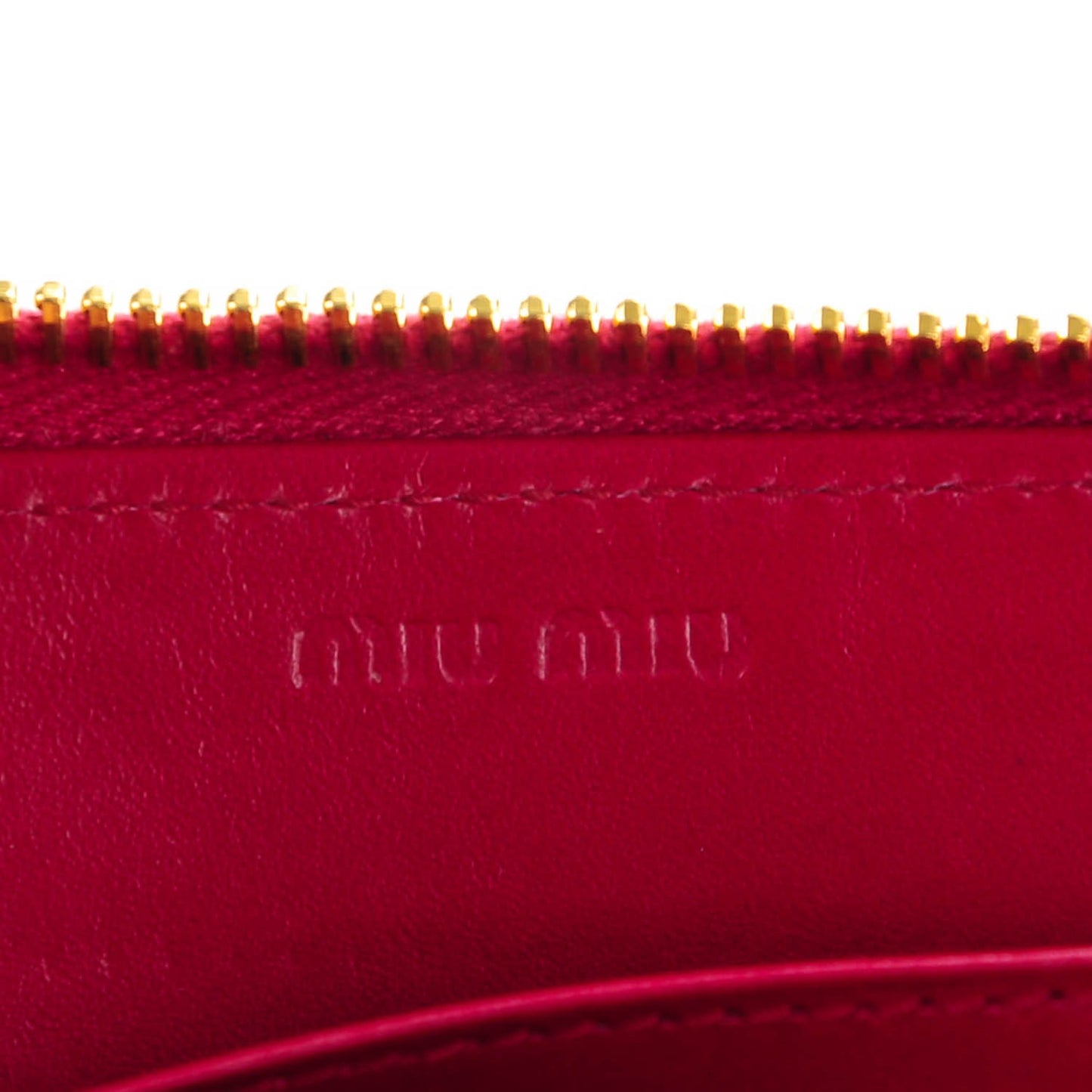 Vitello Ayers Embossed Zip Around Wallet Peonia