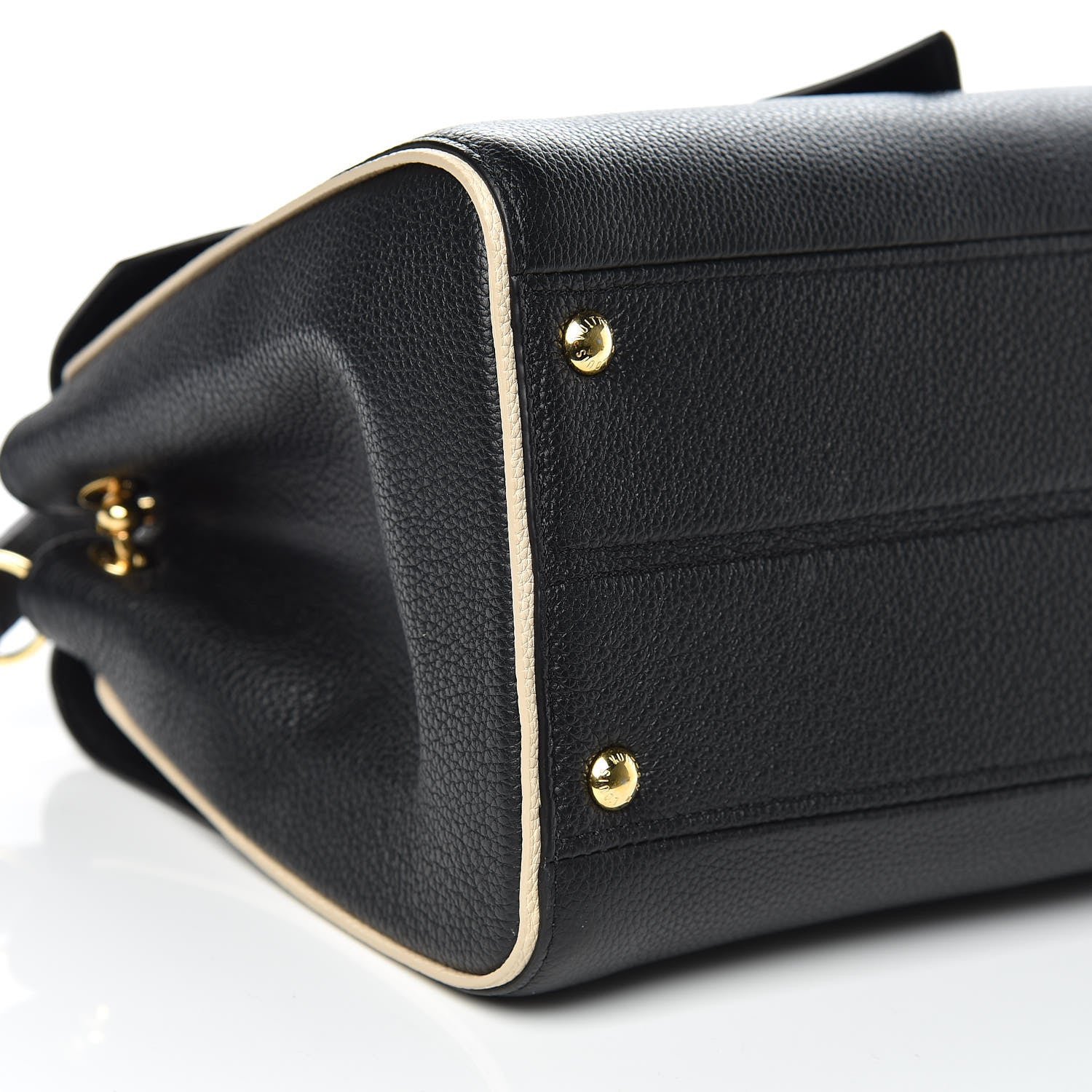 Louis Vuitton Monogram Double V Black 7 of 8