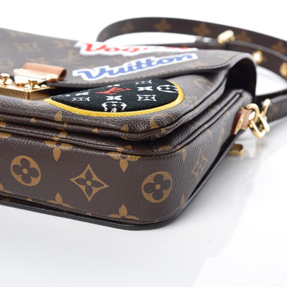 Louis Vuitton Monogram Patches Pochette Metis 6 of 9