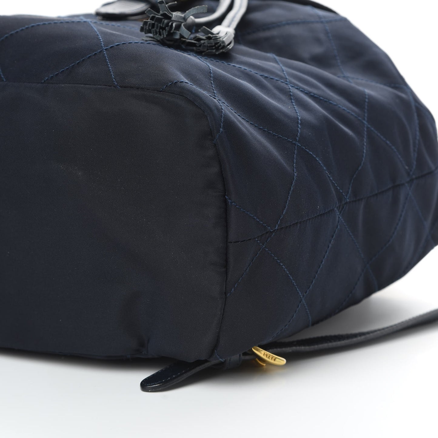 Tessuto Nylon Vela Quilted Chain Backpack Navy