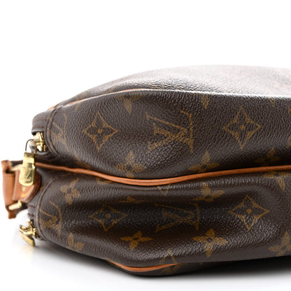 Louis Vuitton Monogram Reporter PM 10 of 11