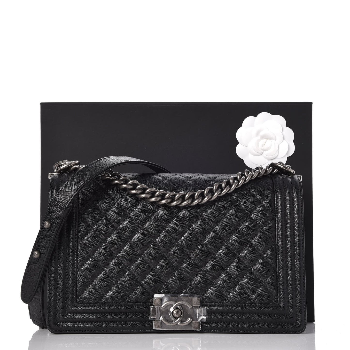 Caviar Quilted New Medium Boy Flap Black