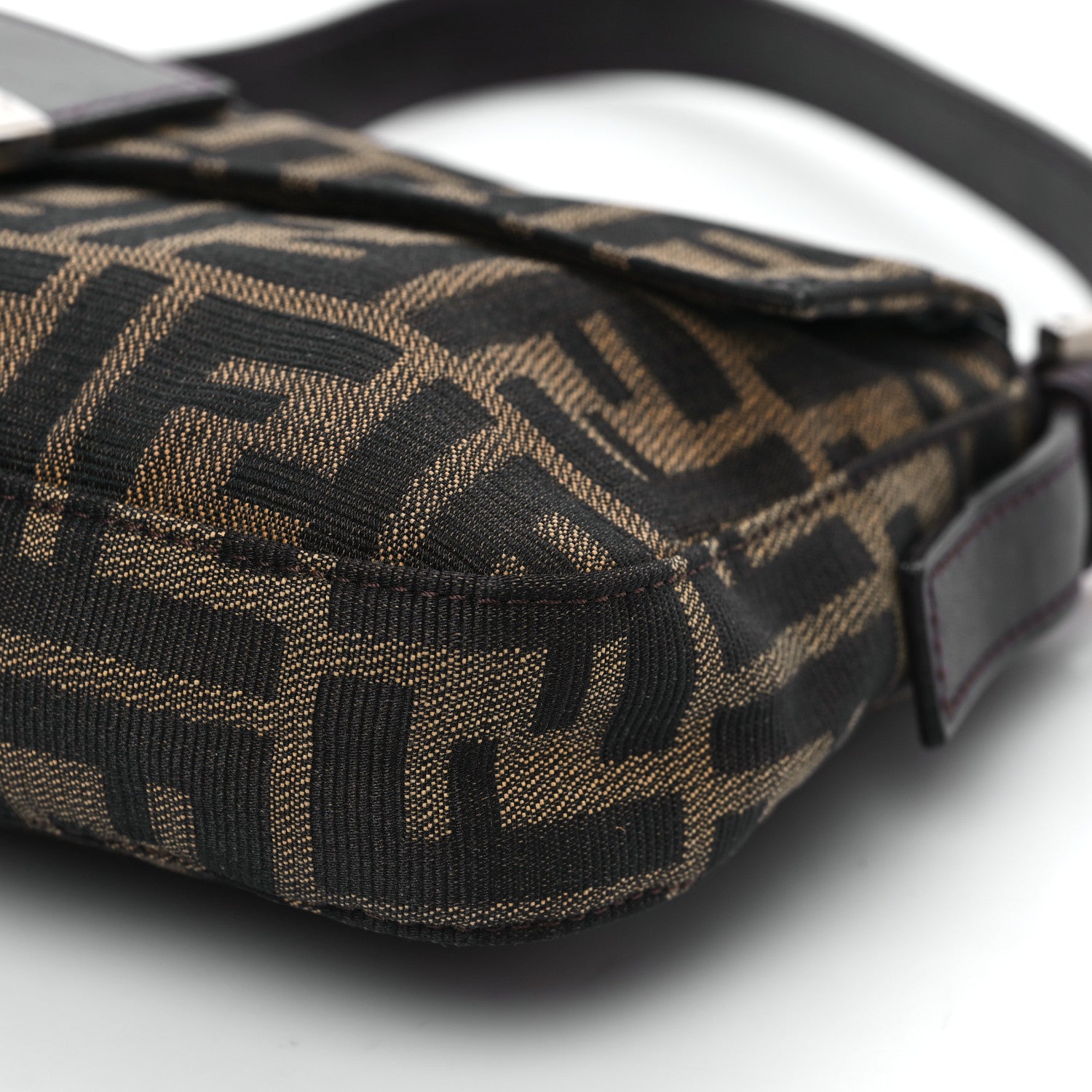 Fendi Zucca Baguette Tobacco 8 of 8