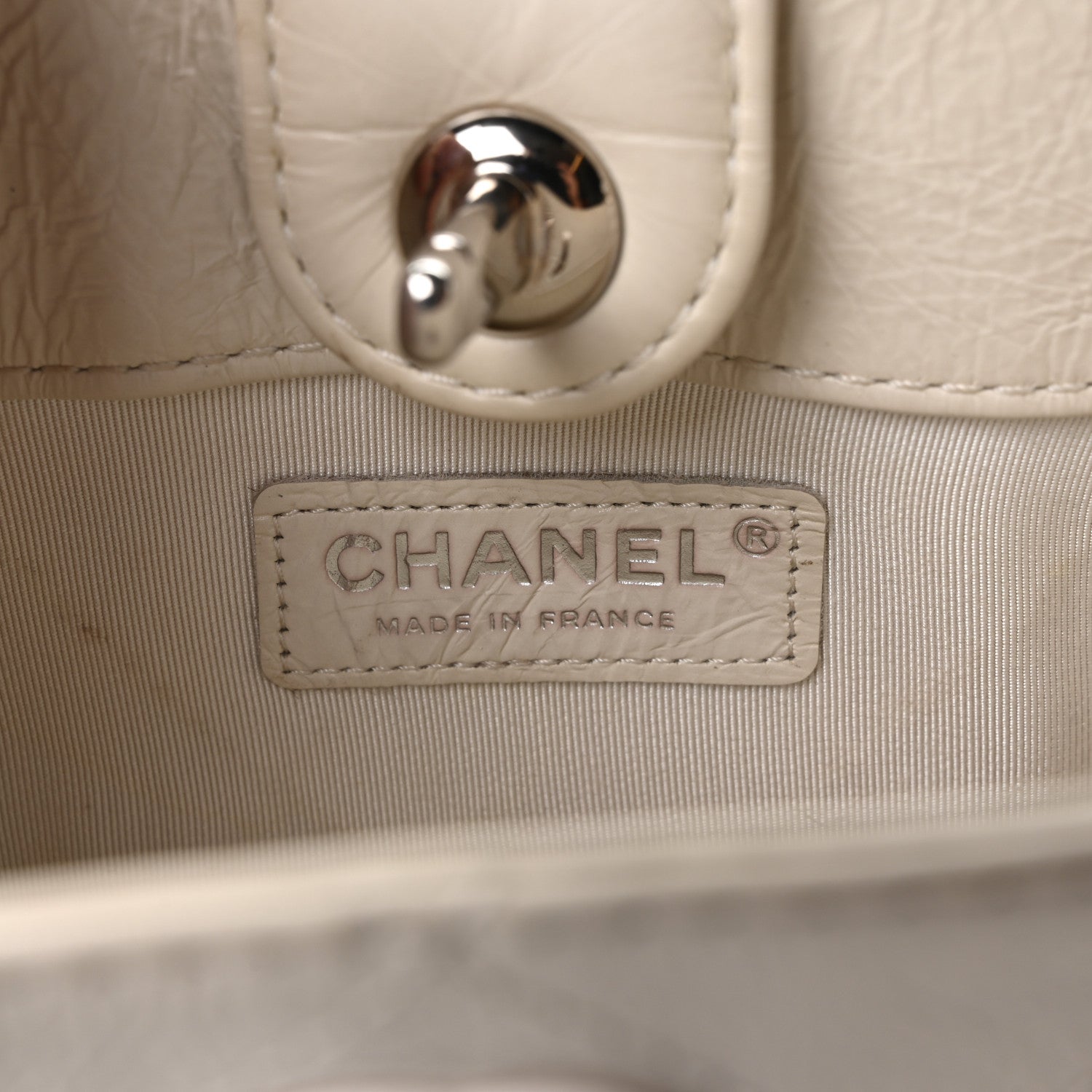 Chanel Crumpled Calfskin Bucket Bag White 6 of 10
