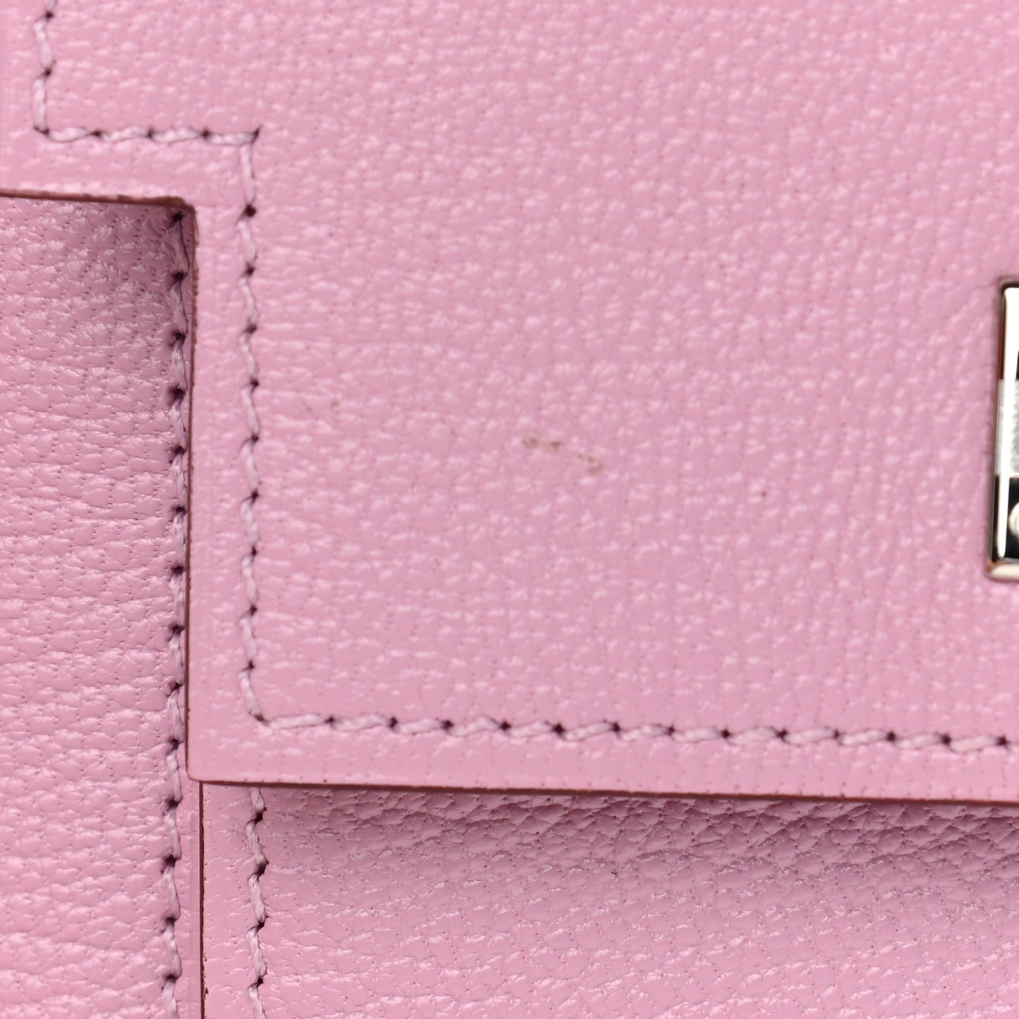 Chevre Mysore Kelly Pocket Compact Wallet Mauve Sylvestre