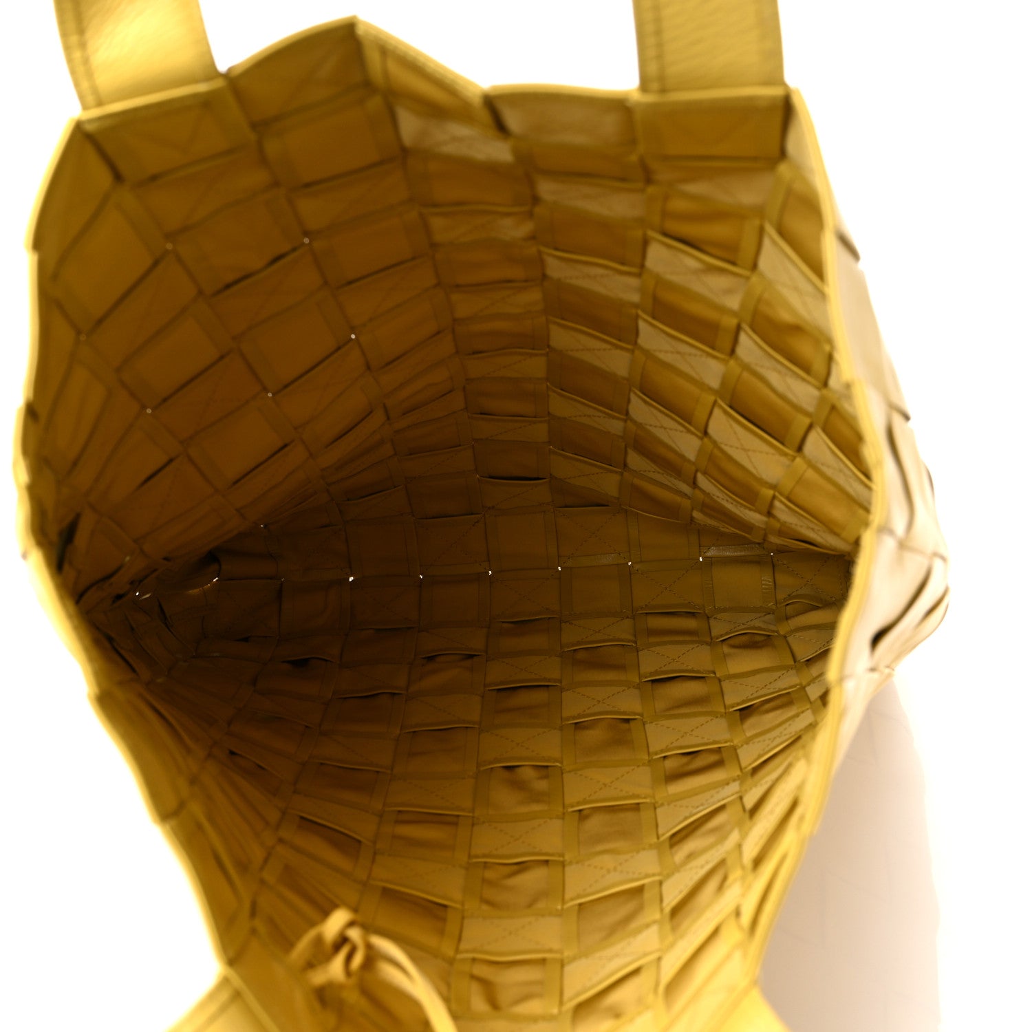 Bottega Veneta Calfskin Maxi Intrecciato Cassette Tote Mirabelle 6 of 10