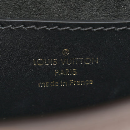 Louis Vuitton Reverse Monogram Tilsitt 6 of 9