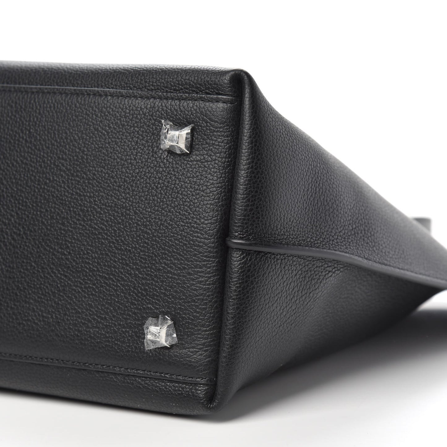 Grained Calfskin Medium Yris Shopper Tote Black
