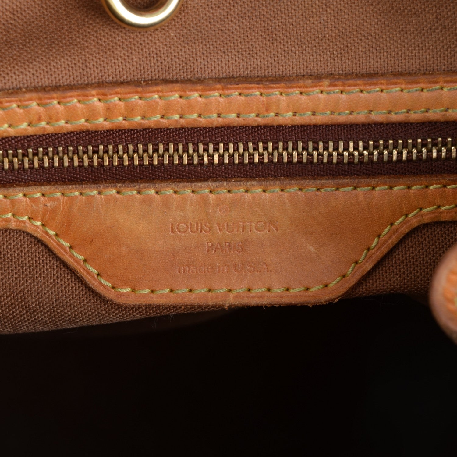Louis Vuitton Monogram Batignolles Vertical 6 of 11