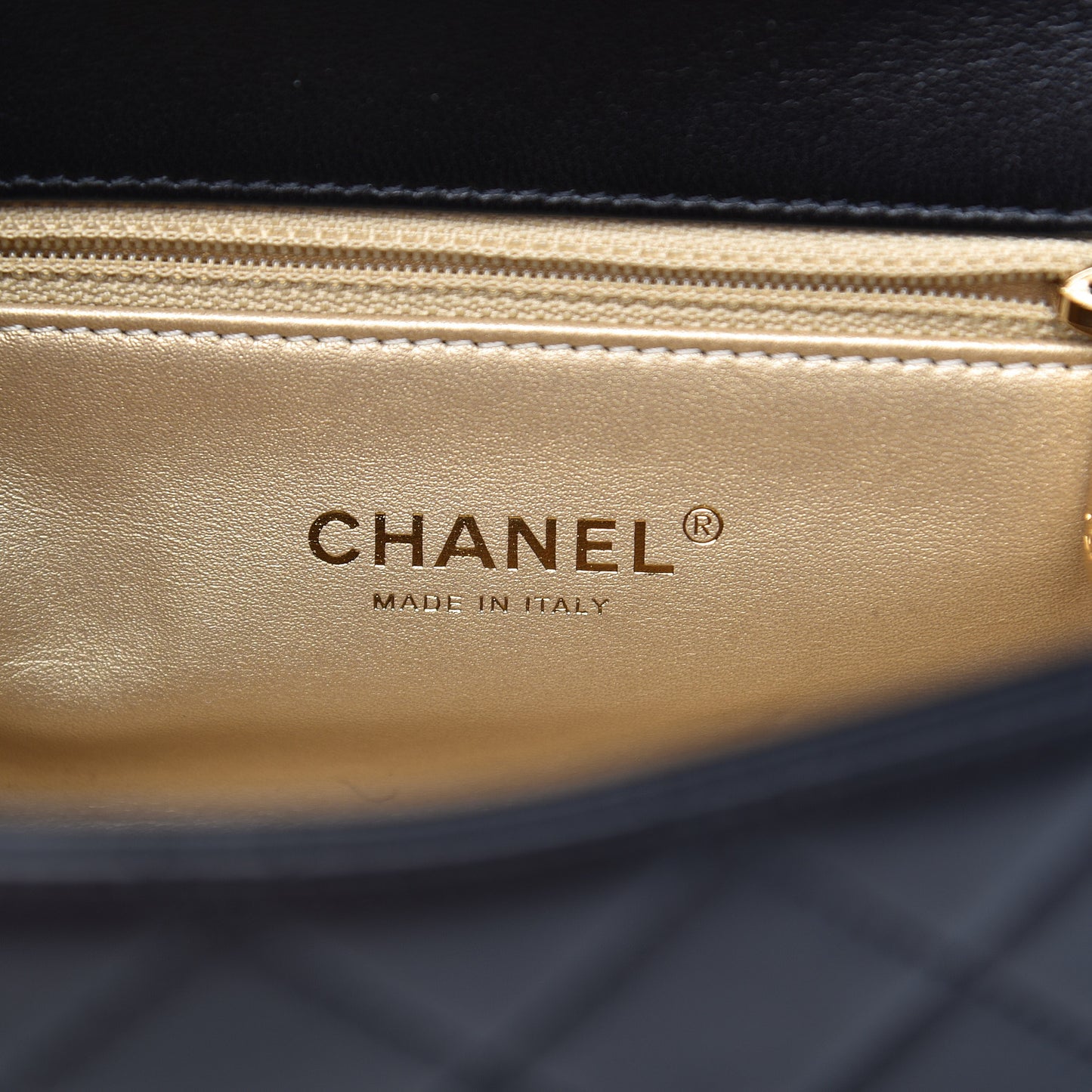Lambskin Quilted La Parisienne Top Handle Flap Black