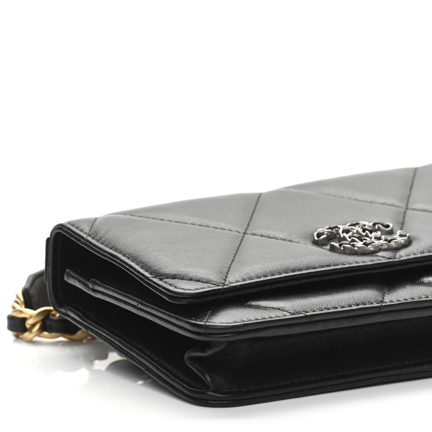 Lambskin Quilted Chanel 19 Wallet On Chain WOC Black