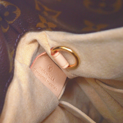 Louis Vuitton Monogram Artsy MM 7 of 10