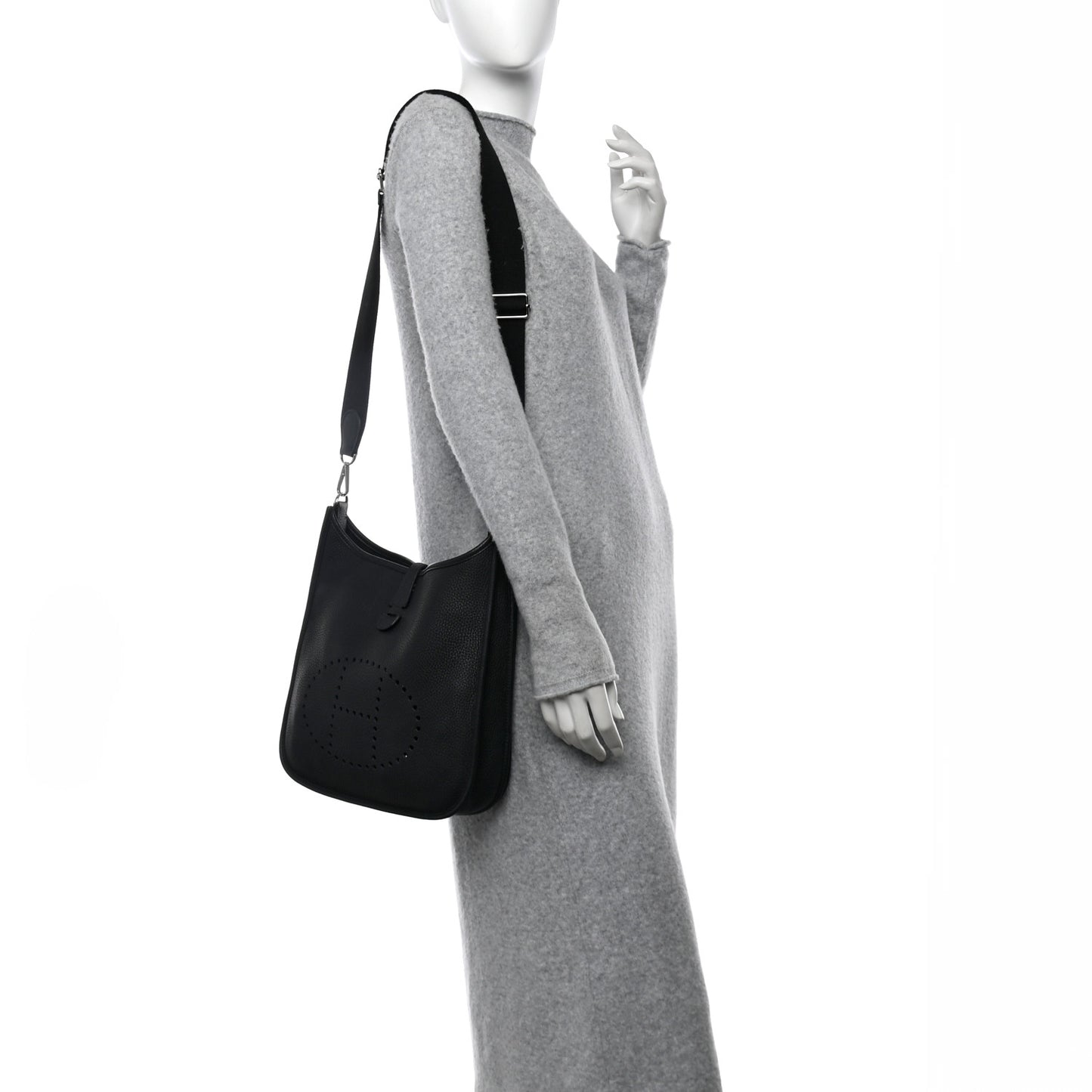 Taurillon Clemence Evelyne III PM Black