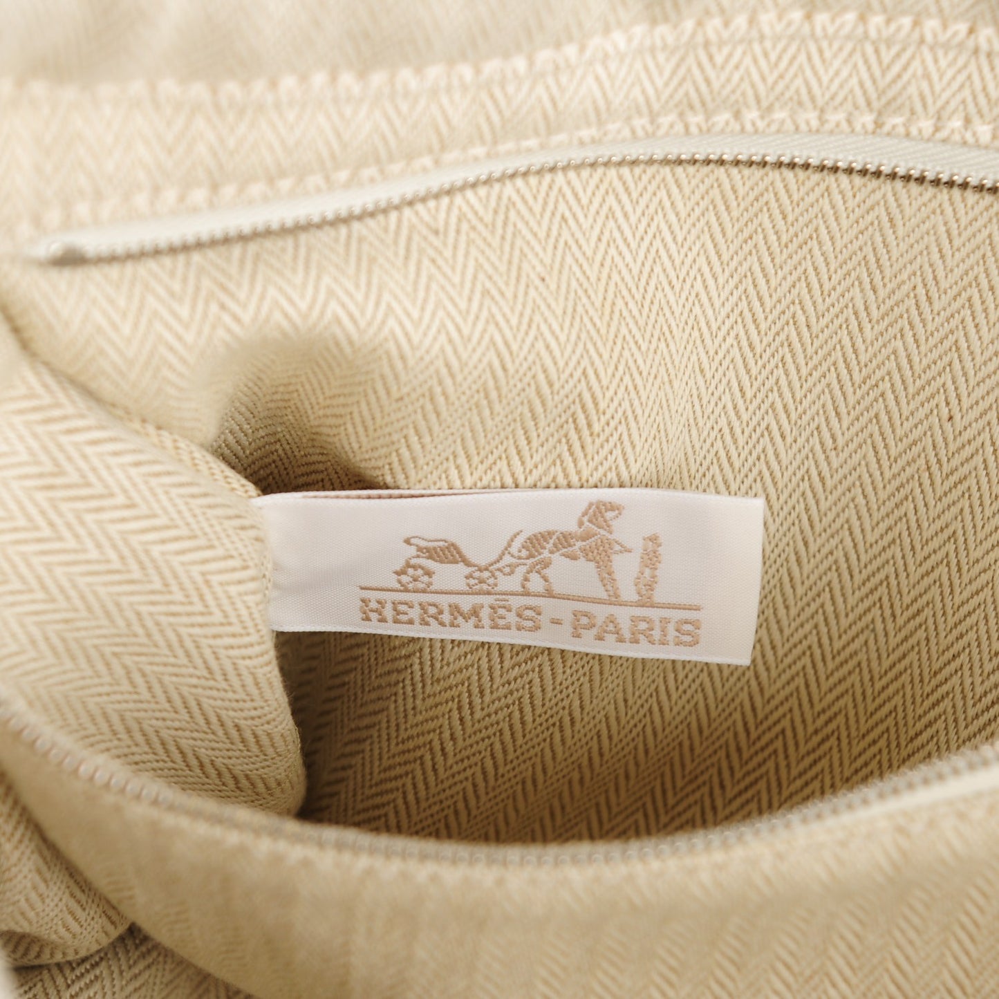 Canvas Barenia Fourbi 25 MM Pouch Naturel Fauve