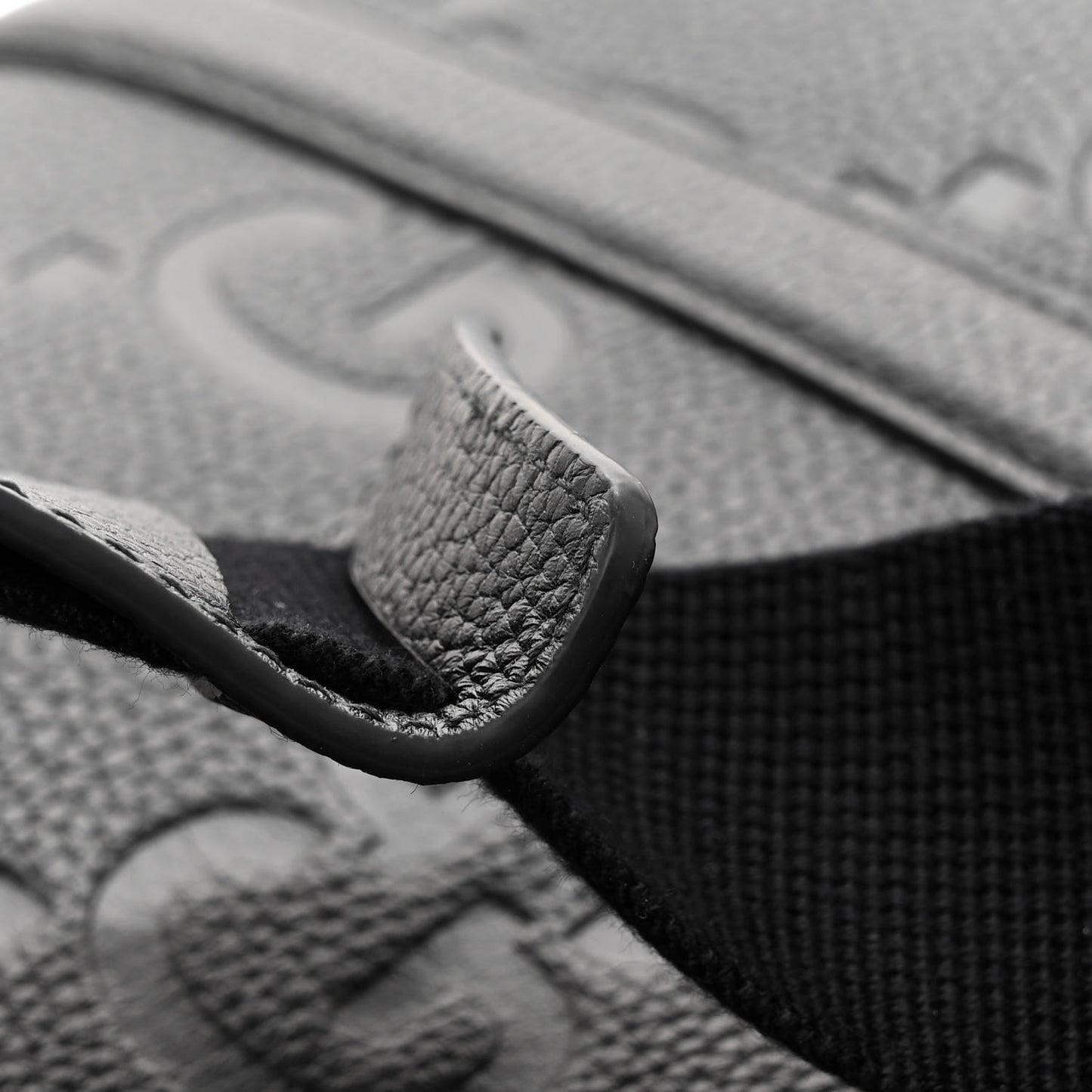 Piuma Calfskin Jumbo GG Embossed Briefcase Black