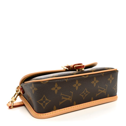 Louis Vuitton Monogram Nano Diane 4 of 9