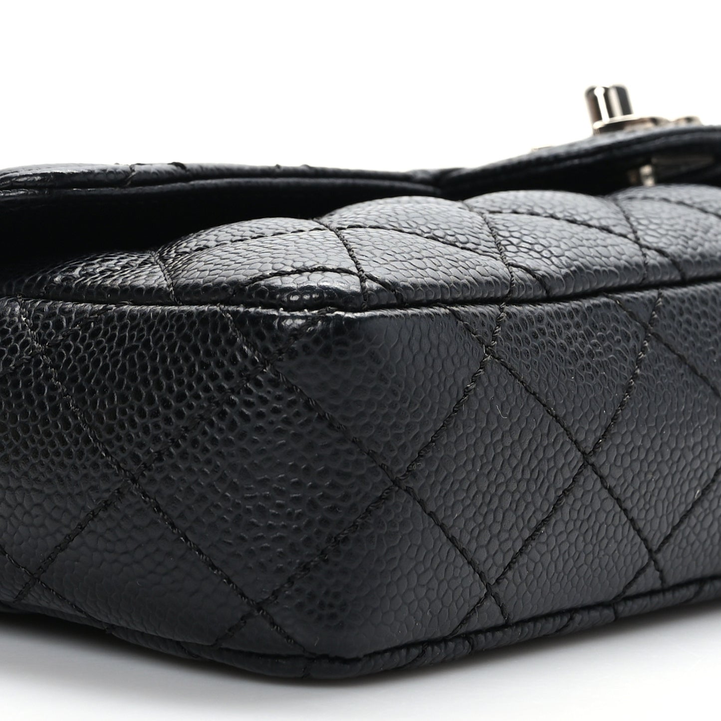 Caviar Quilted East West Flap Black