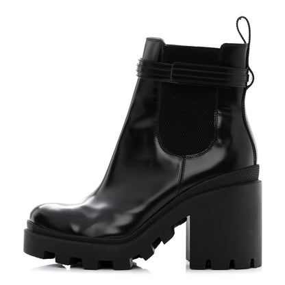 Gucci Magnum Calfskin Logo Chelsea Ankle Boots 40.5 Black 1 of 9