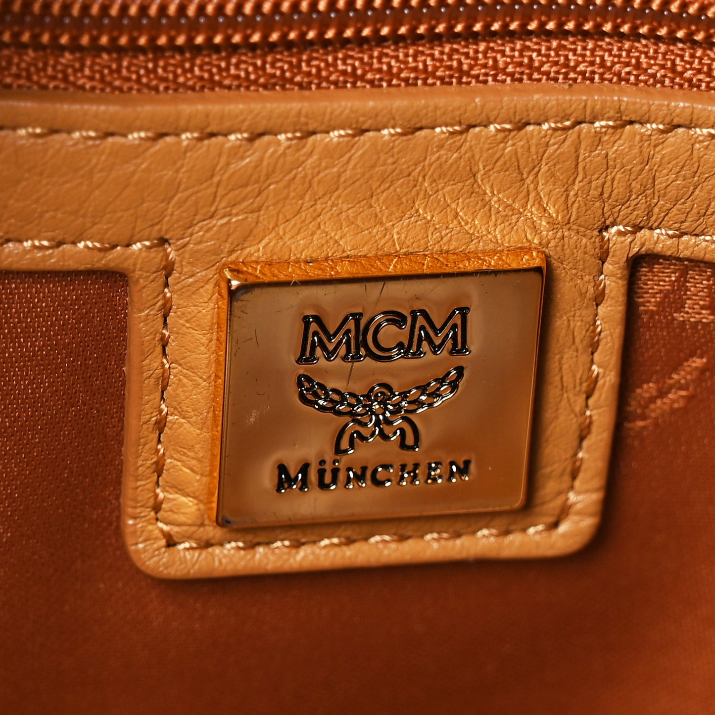 Visetos Medium Sprinkle Stud Stark Backpack Cognac