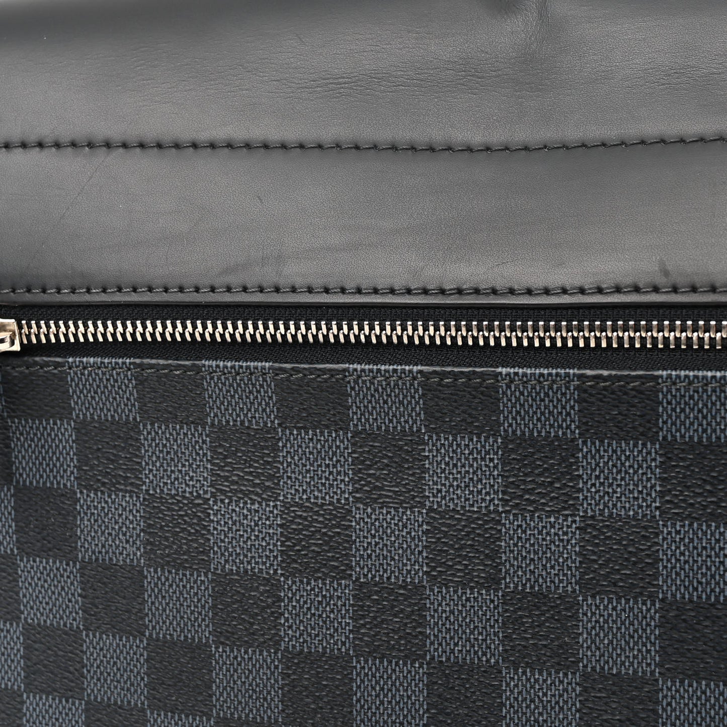 Damier Cobalt Newport Messenger MM