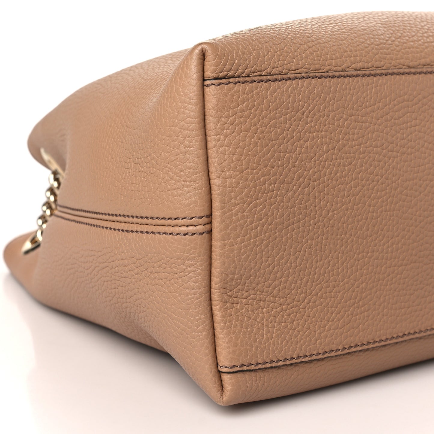 Pebbled Calfskin Medium Soho Chain Shoulder Bag Camelia