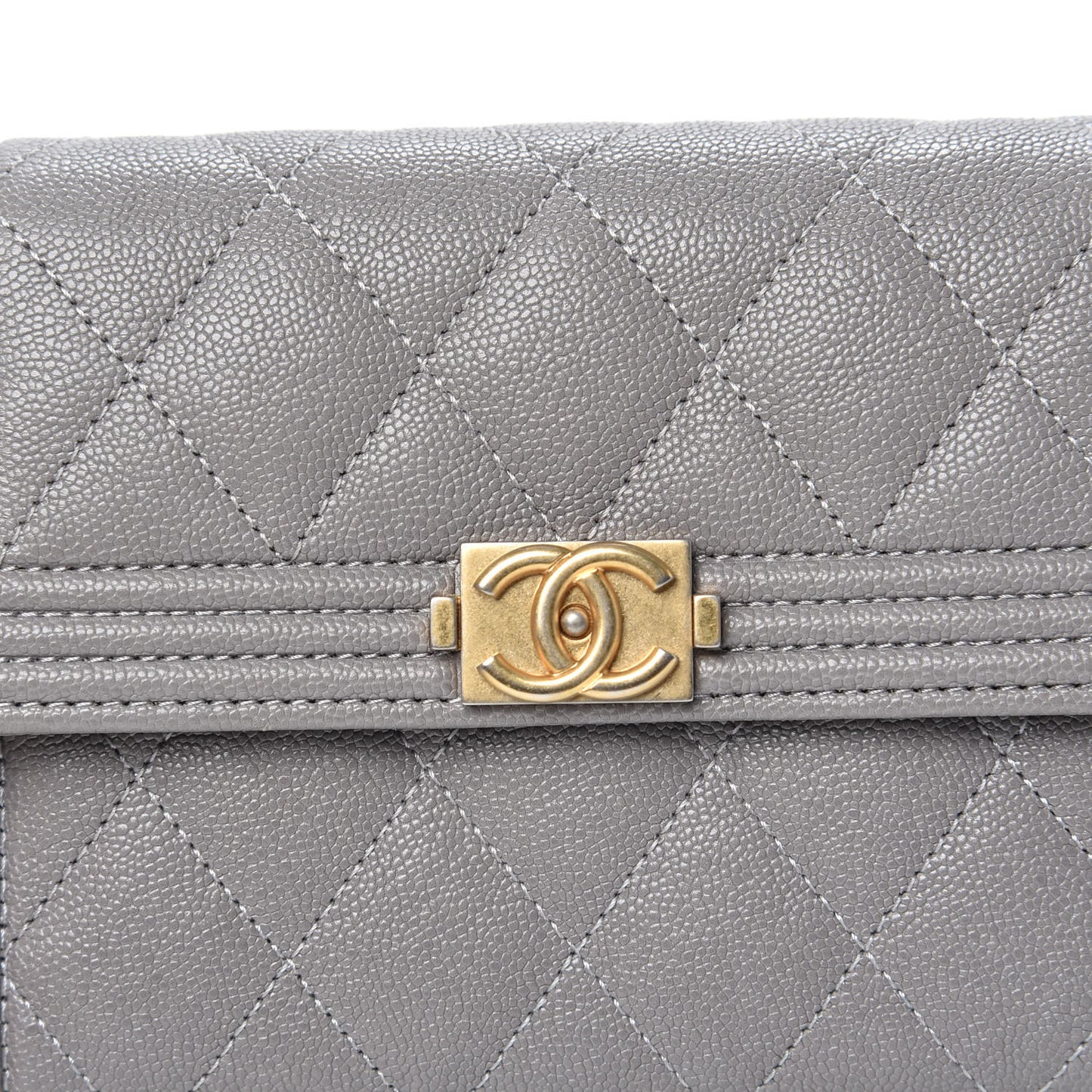 Caviar Quilted Medium Boy Flap Wallet Grey