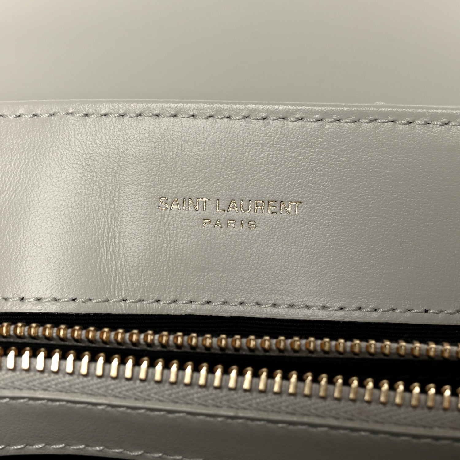 Saint Laurent Calfskin Y Quilted Monogram Small Loulou Chain Satchel Blanc Vintage 6 of 11