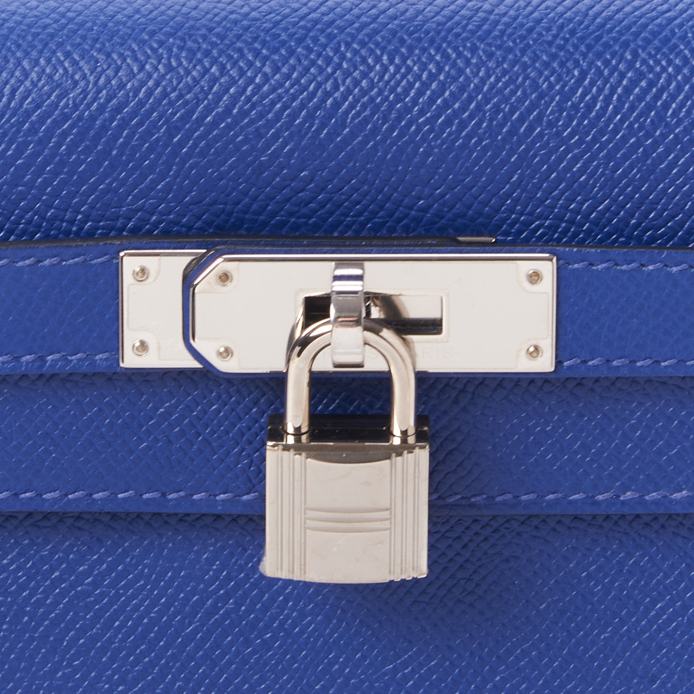 Epsom Kelly Sellier 28 Bleu Electrique