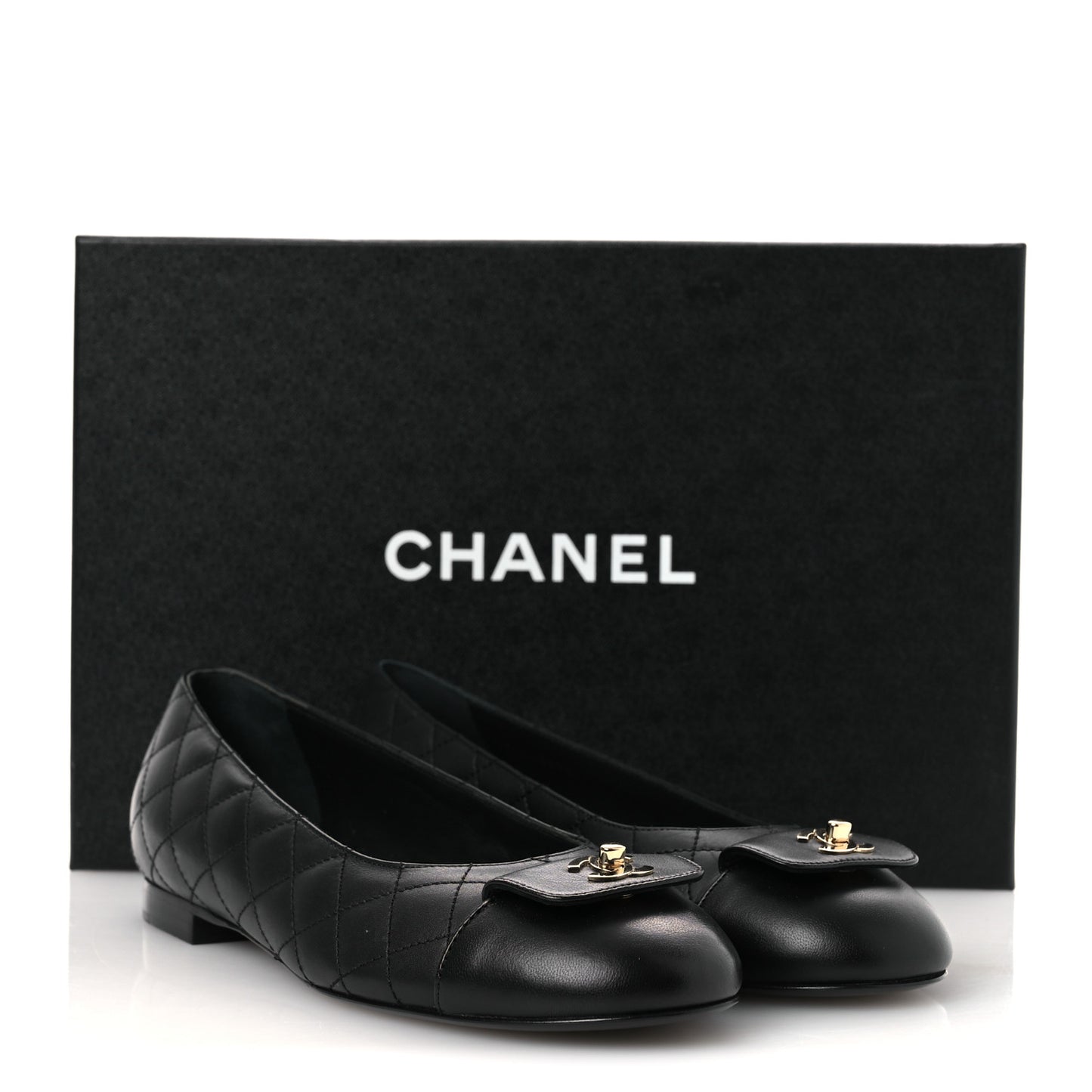 Calfskin Lambskin Quilted CC Cap Toe Ballerina Flats 36.5 Black