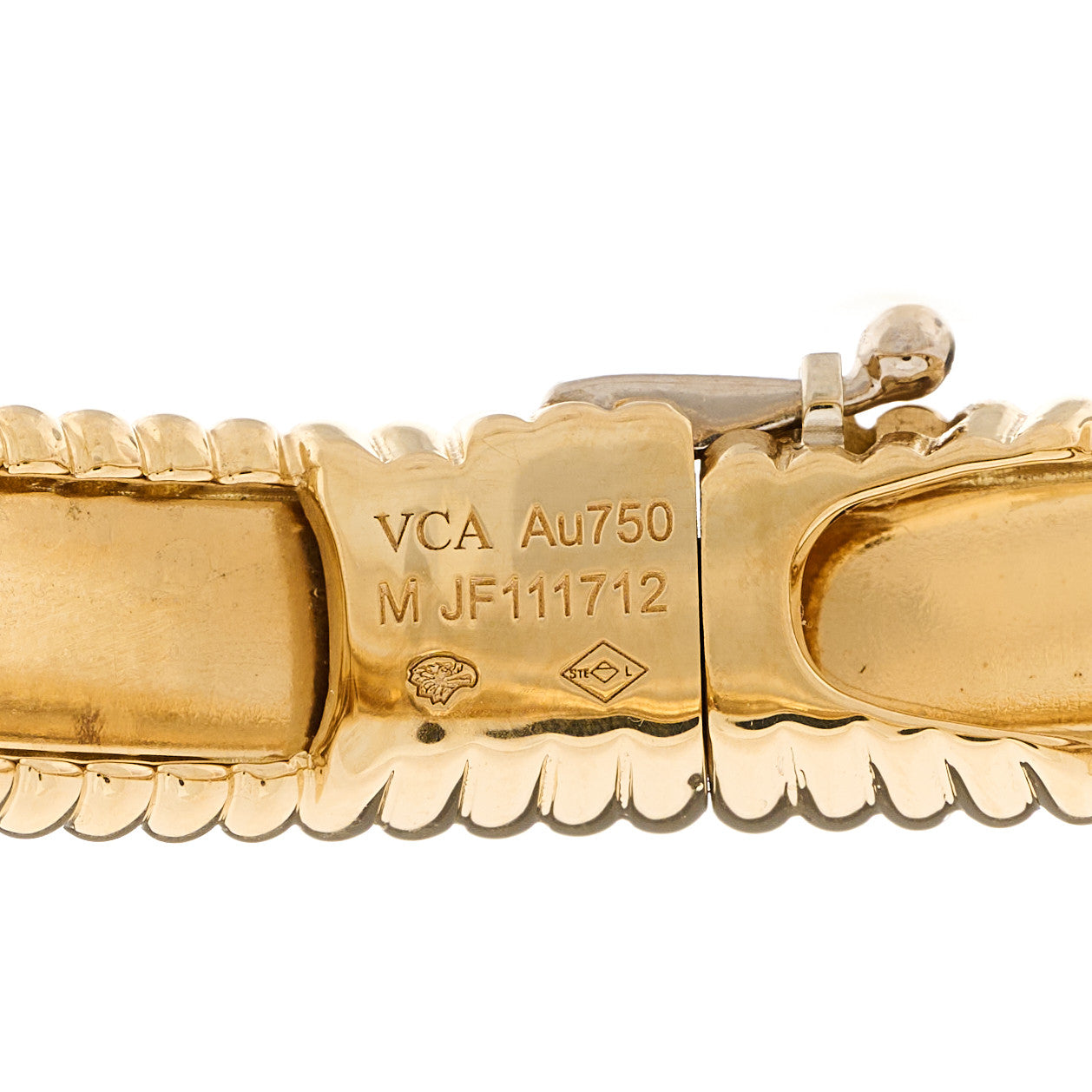 Van Cleef & Arpels 18K Yellow Gold Perlee Signature Bangle Bracelet M 3 of 3