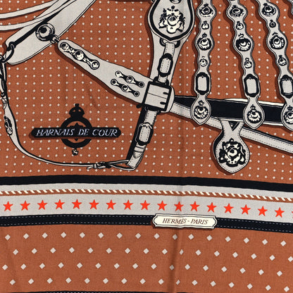 Hermes Silk Harnais De Cour Bandana Shawl 140 Noisette Gris Perle 5 of 12