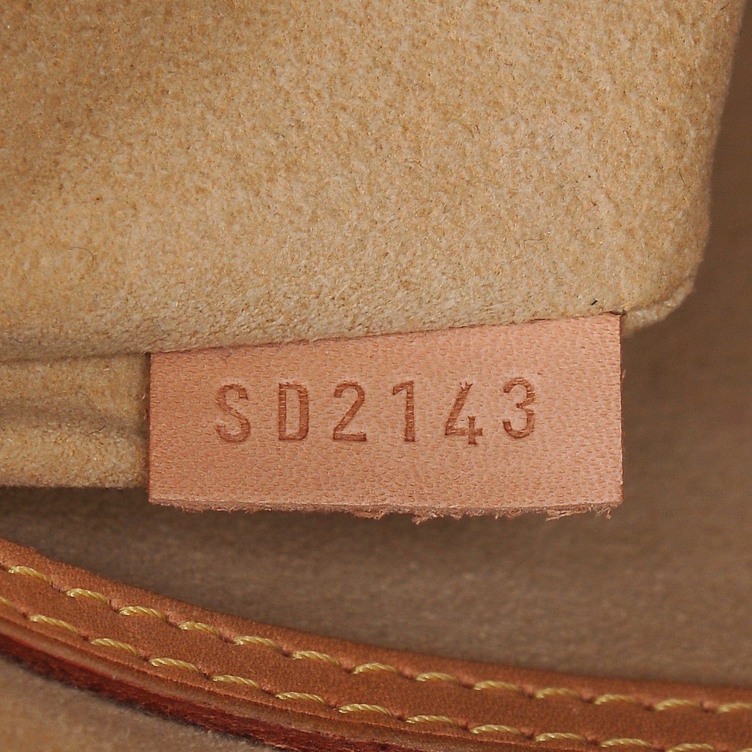 Louis Vuitton Monogram Retiro PM 8 of 12