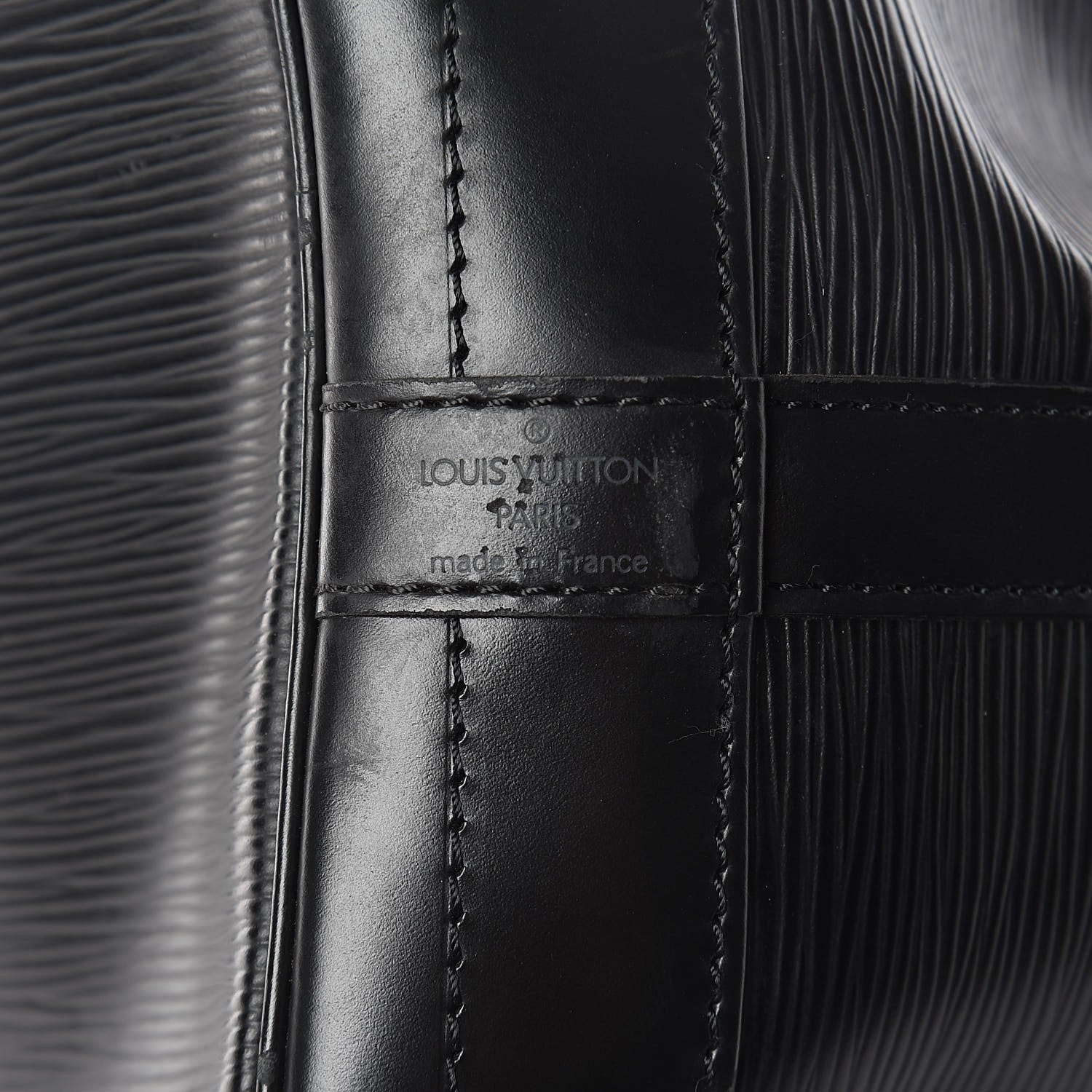 Louis Vuitton Epi Noe Black 6 of 12