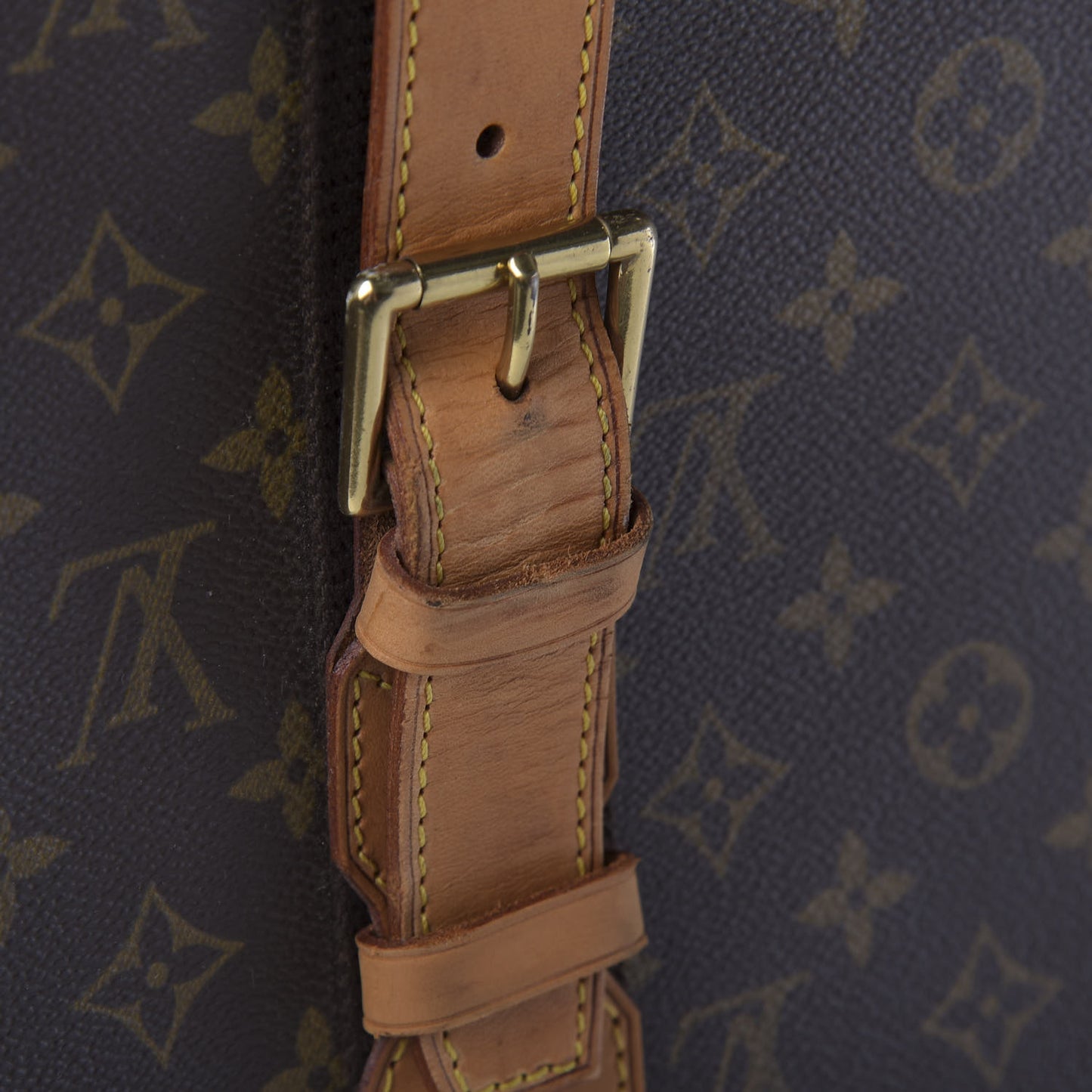 Monogram Satellite 70